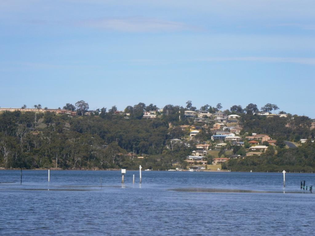 Top Of The Lake Holiday Units Merimbula Eksteriør billede